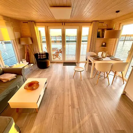 Apartment Sealoft-4 *